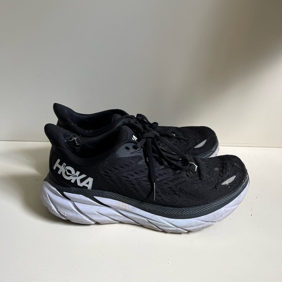 Hoka Clifton 8 Black and White - Picture 2 of 5